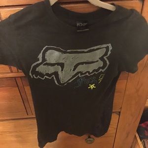 FOX tshirt